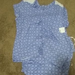 Two piece short set great for the summer